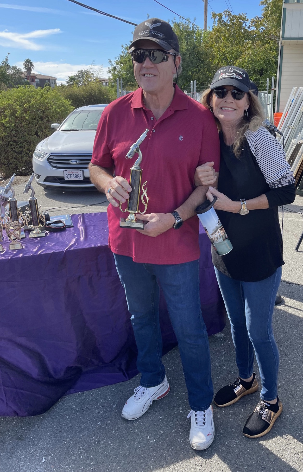 Jim & Sally With Their Trophy